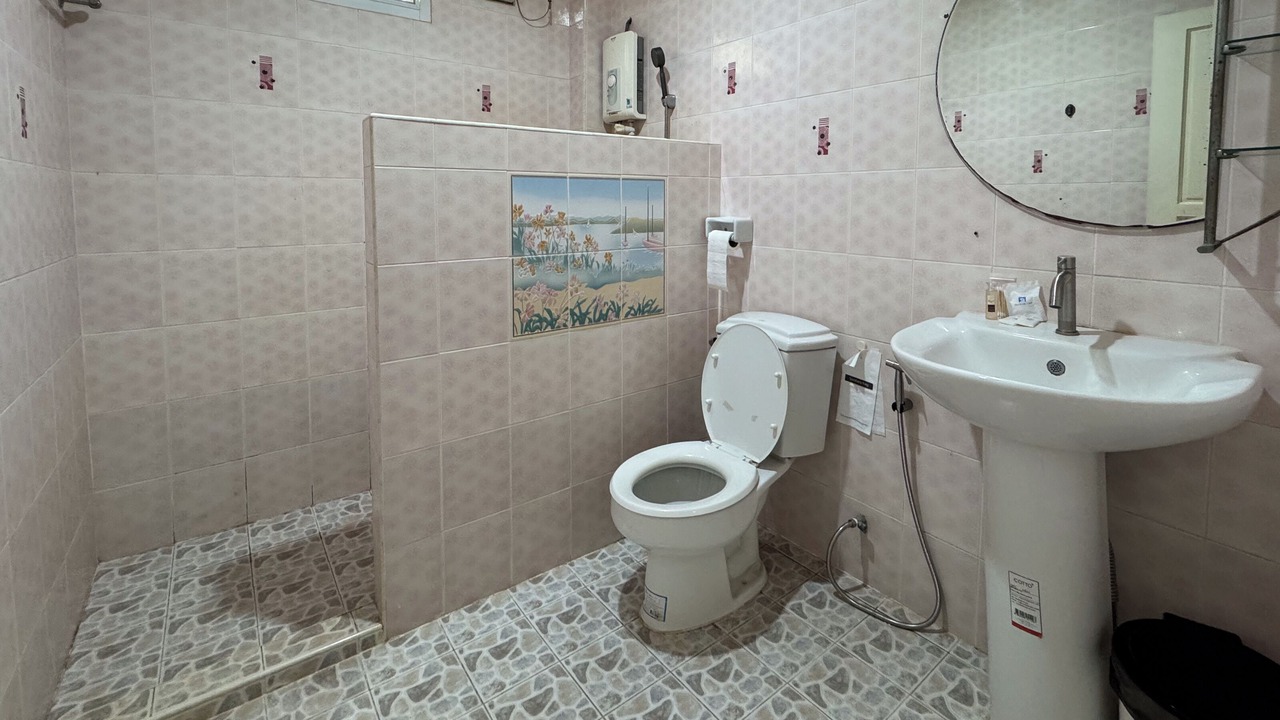 Photo of Bathroom in Soi Dao
