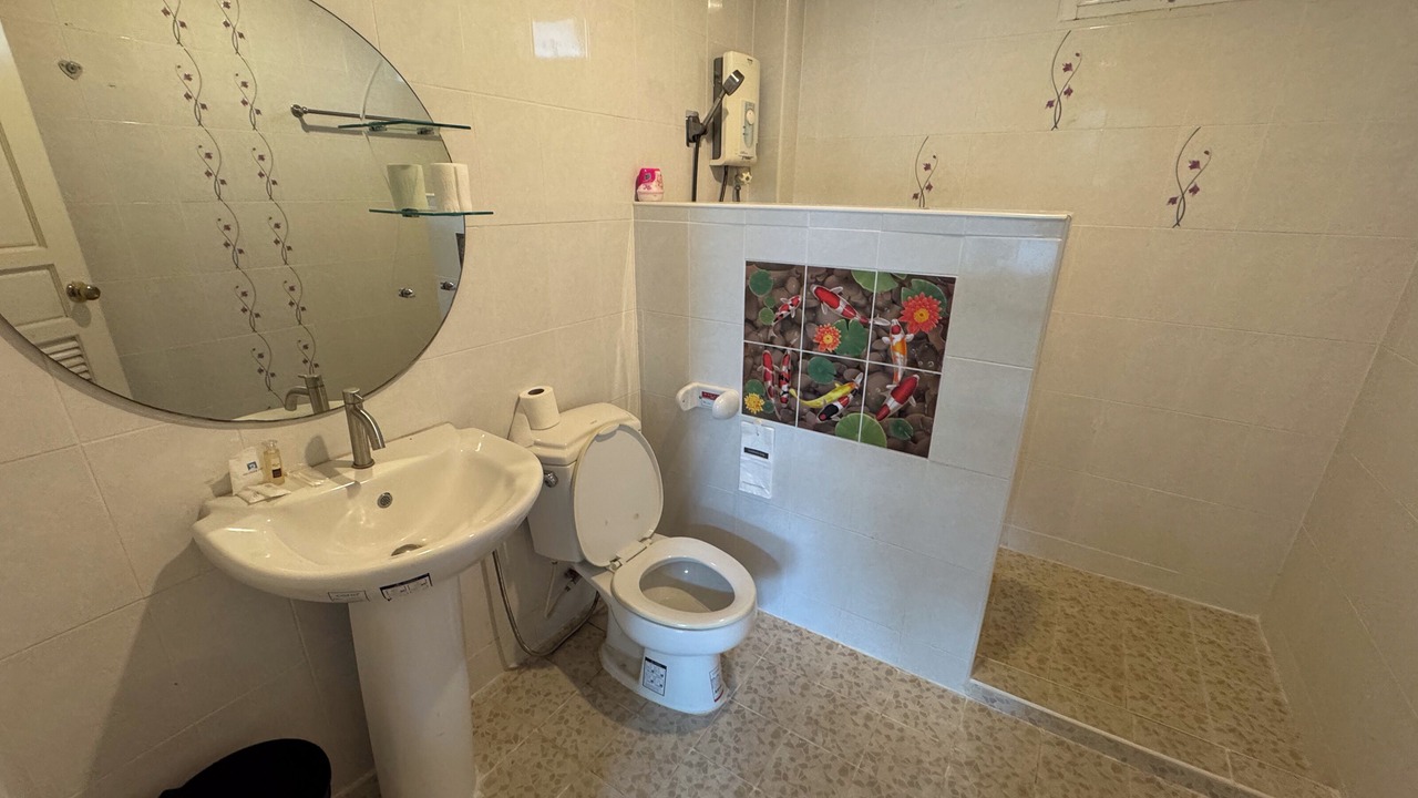 Photo of Bathroom in Soi Dao