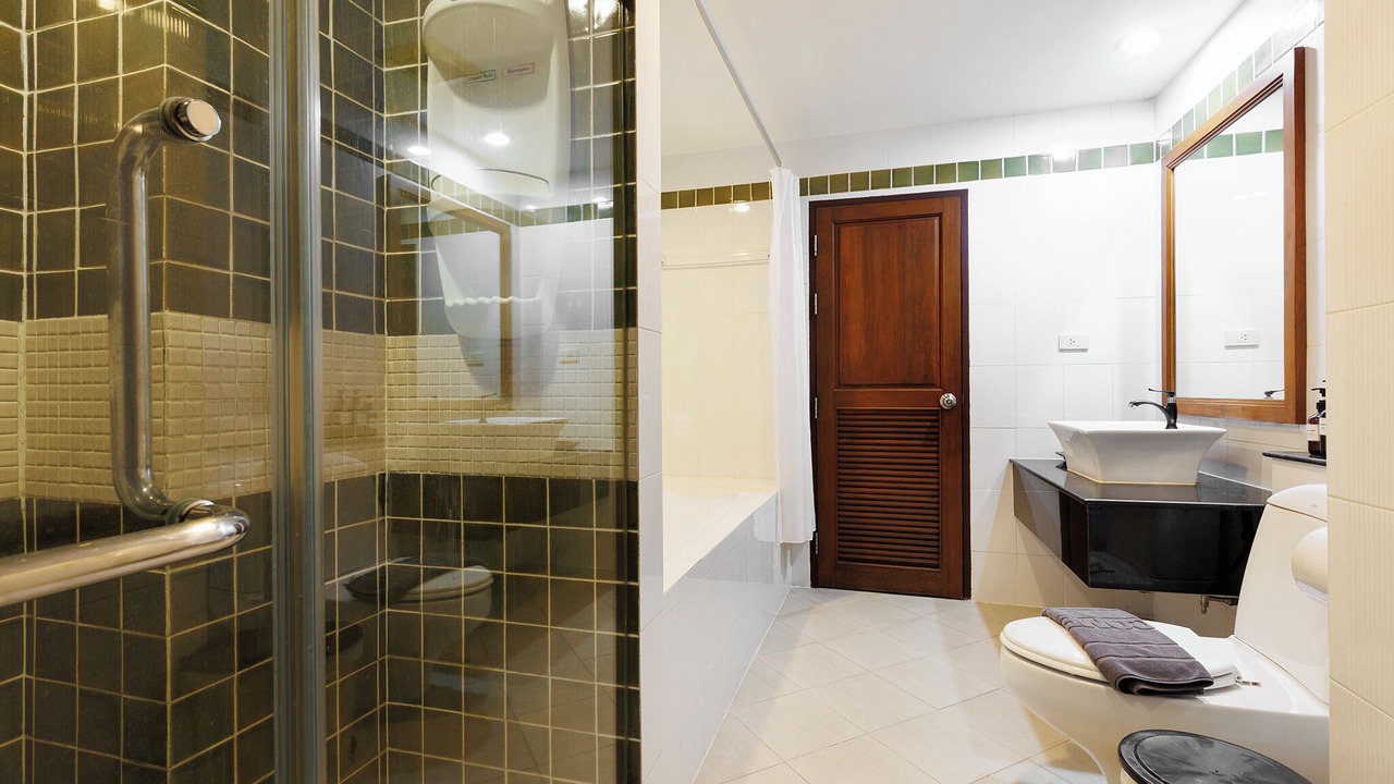 Photo of Bathroom in Samut Sakhon