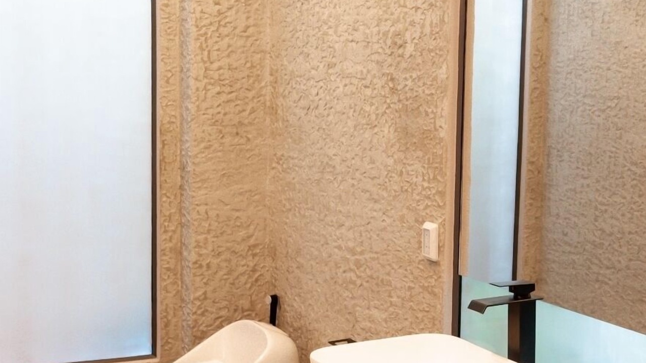 Photo of Bathroom in Hin Lek Fai