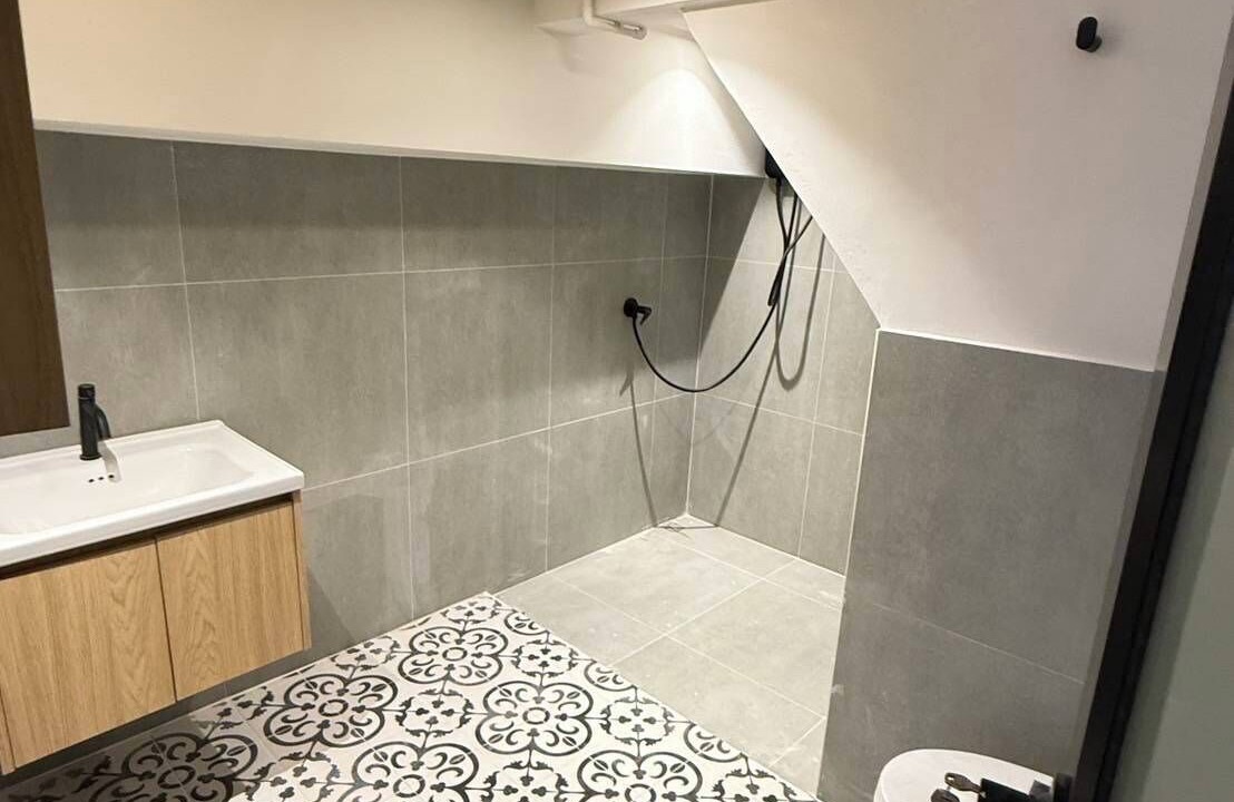Photo of Bathroom in Wat Sam Phraya