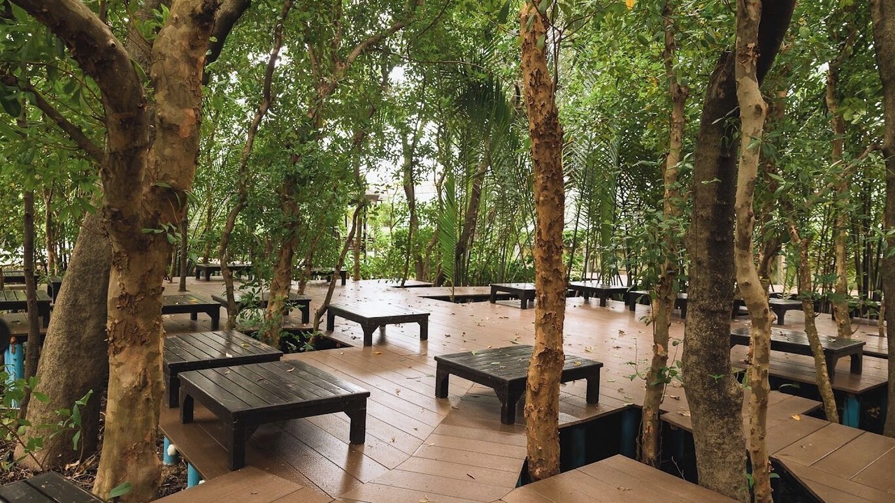 Photo of Outdoor in Saen Phu Dat