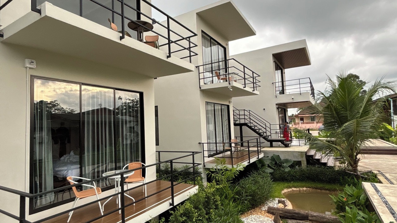 Photo of Patio Balcony in Tha Kham