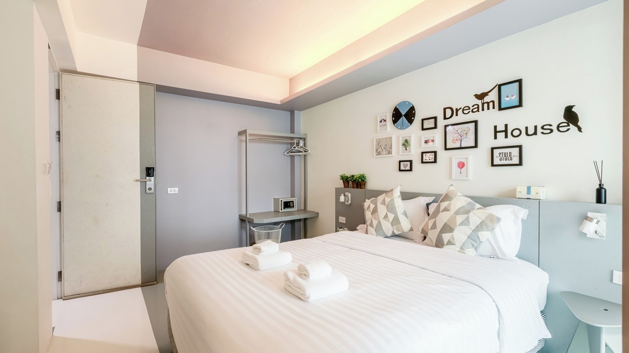 Photo of Bedroom in Embassy District