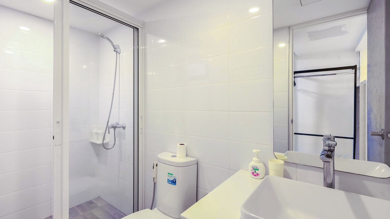 Photo of Bathroom in Embassy District