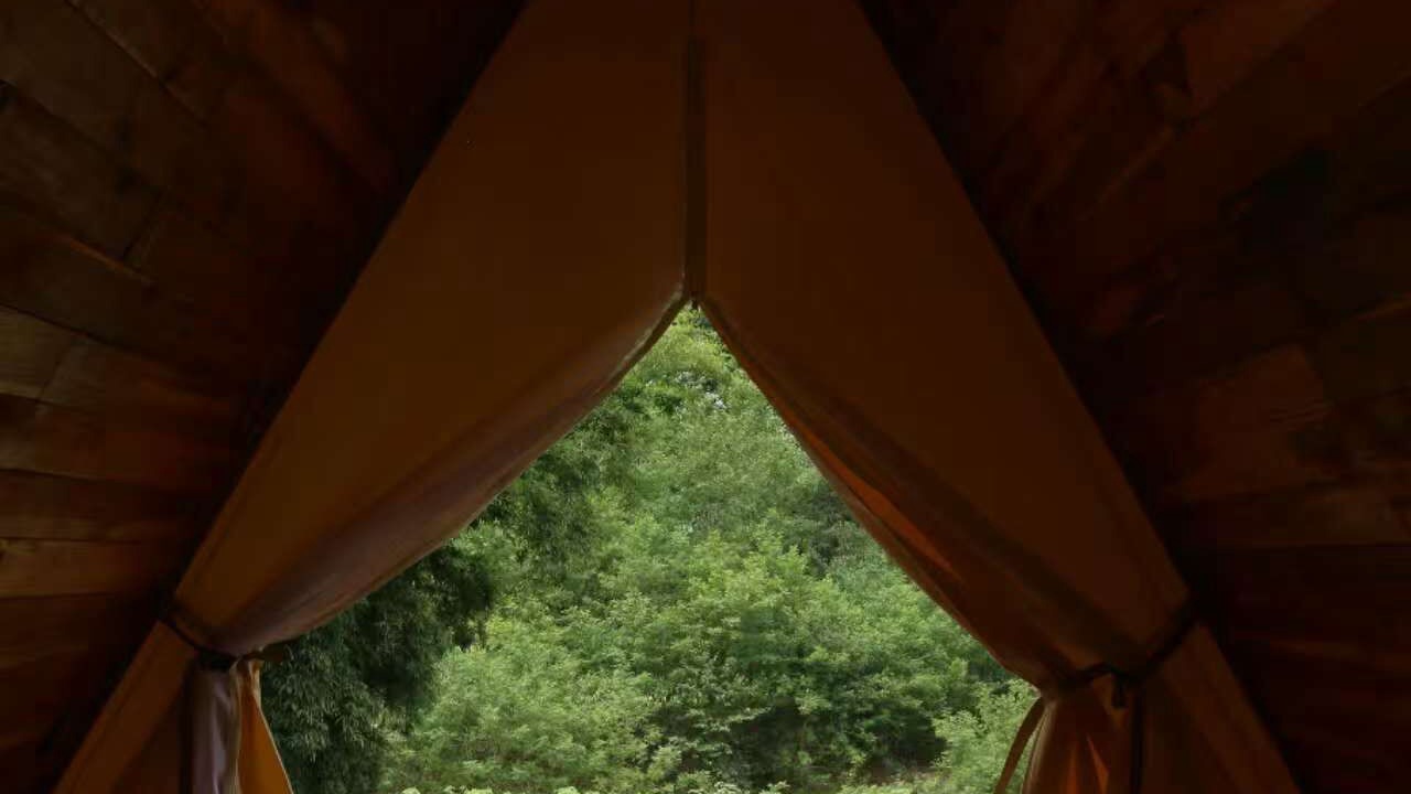 Photo of Patio Balcony in Louangphabang