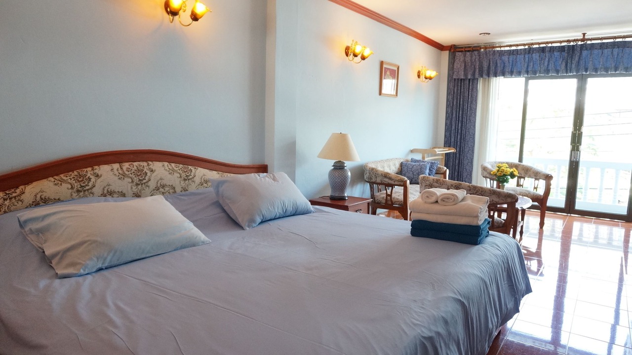 Photo of Bedroom in Cha-am