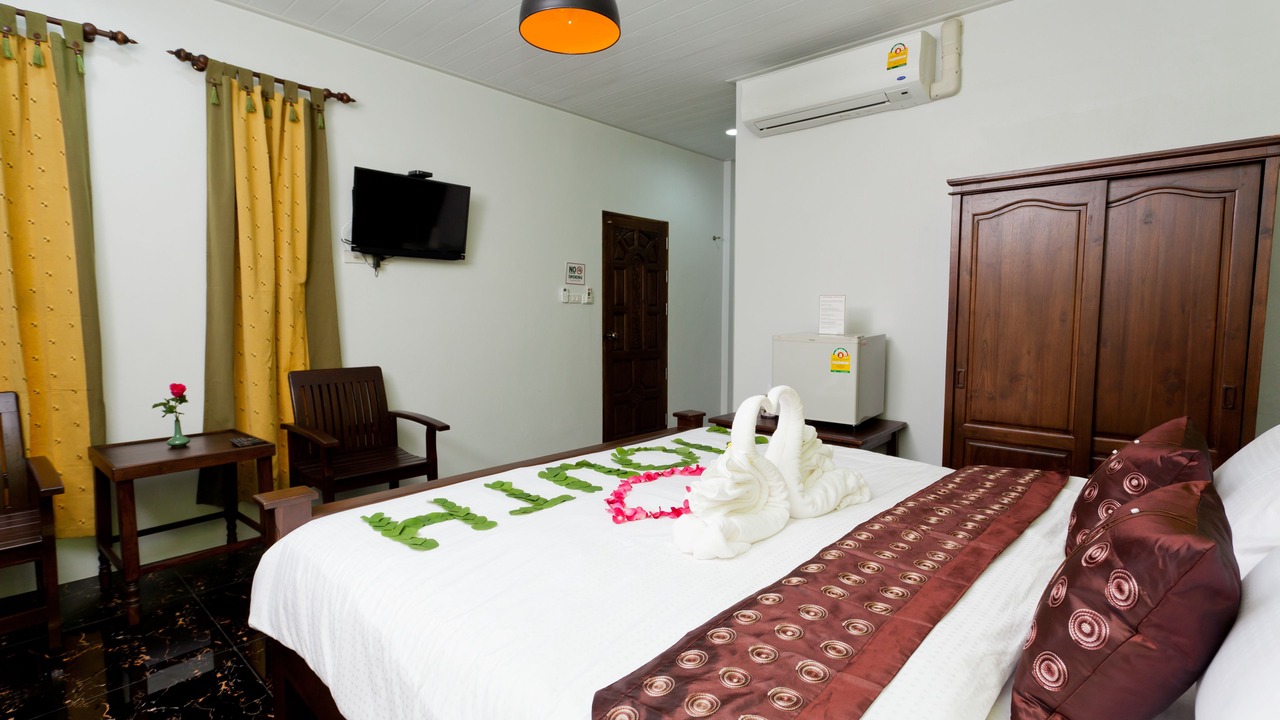 Photo of Bedroom in Khuekkhak