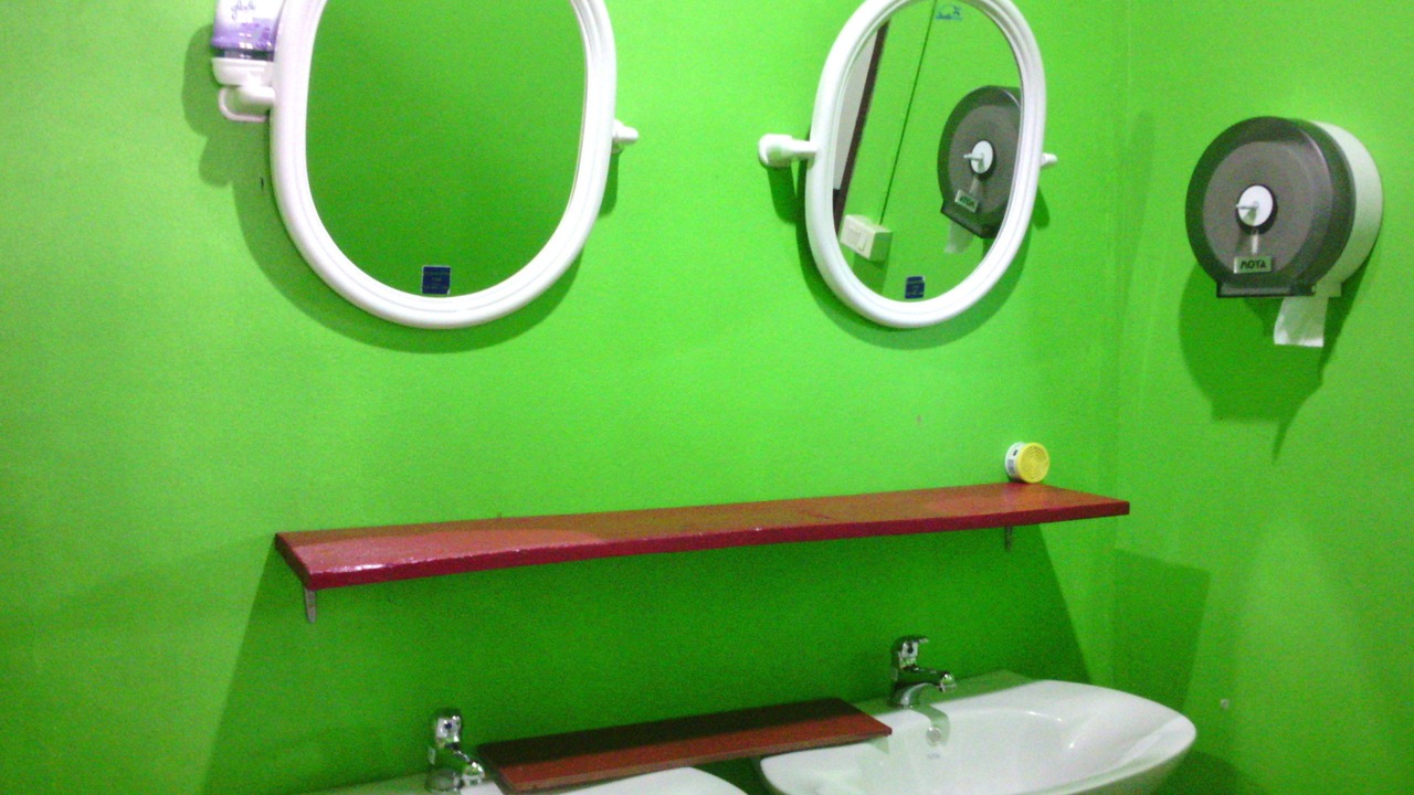 Photo of Bathroom in Saladan