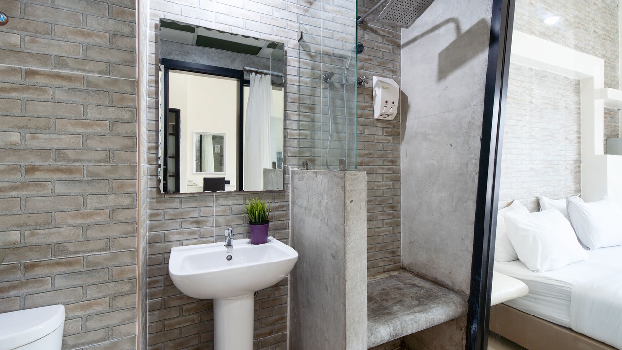 Photo of Bathroom in Bang Kapi