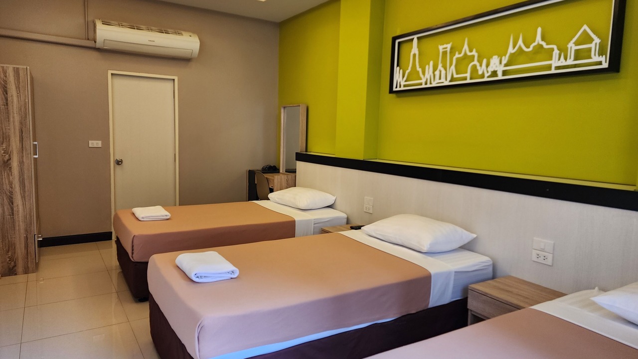 Photo of Bedroom in Wat Sam Phraya