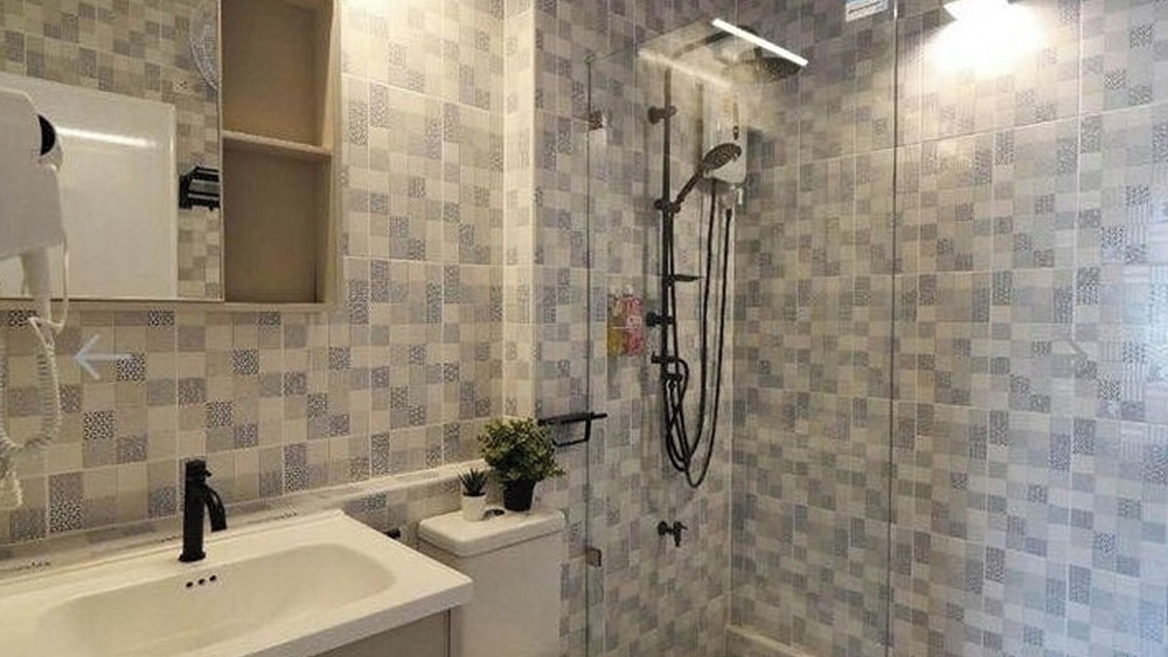 Photo of Bathroom in Suan Luang
