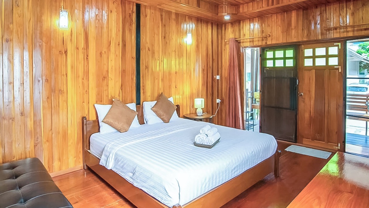 Photo of Bedroom in Uthai Thani