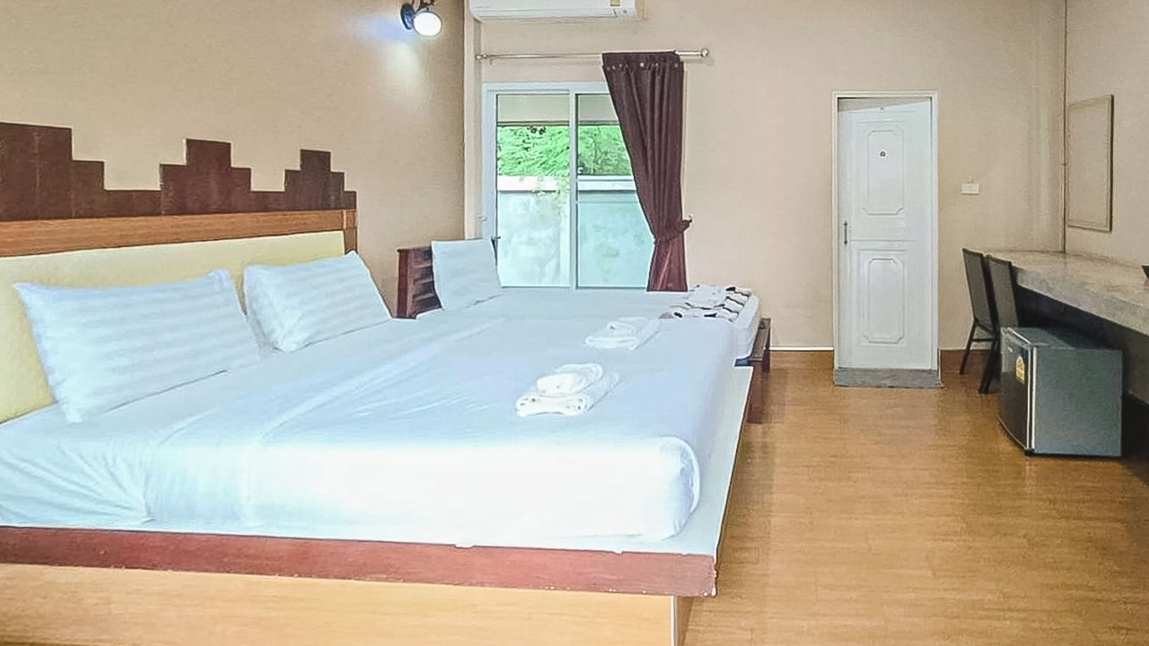 Photo of Bedroom in Uthai Thani