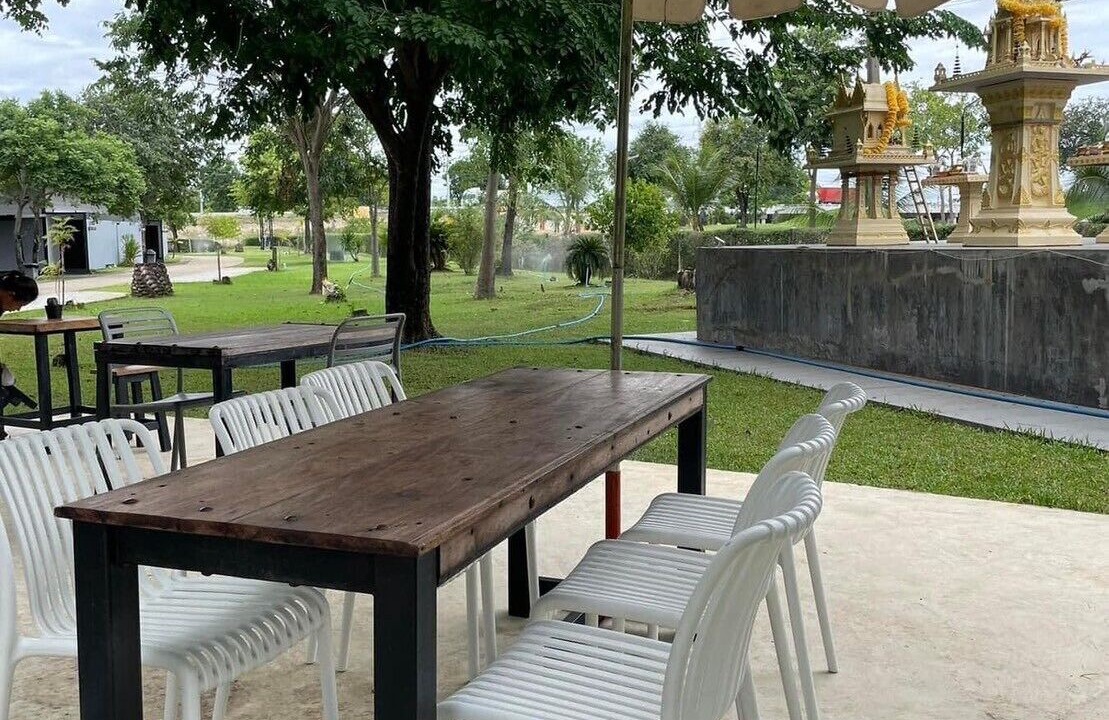 Photo of Outdoor in Manorom