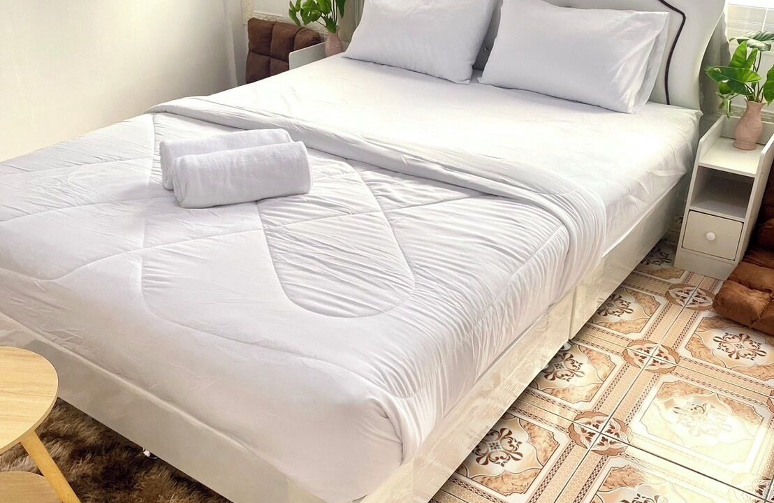 Photo of Bedroom in Khlong Toei Nuea