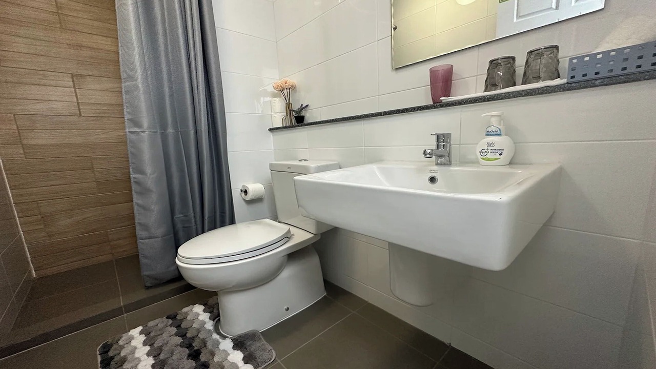 Photo of Bathroom in Makham Tia