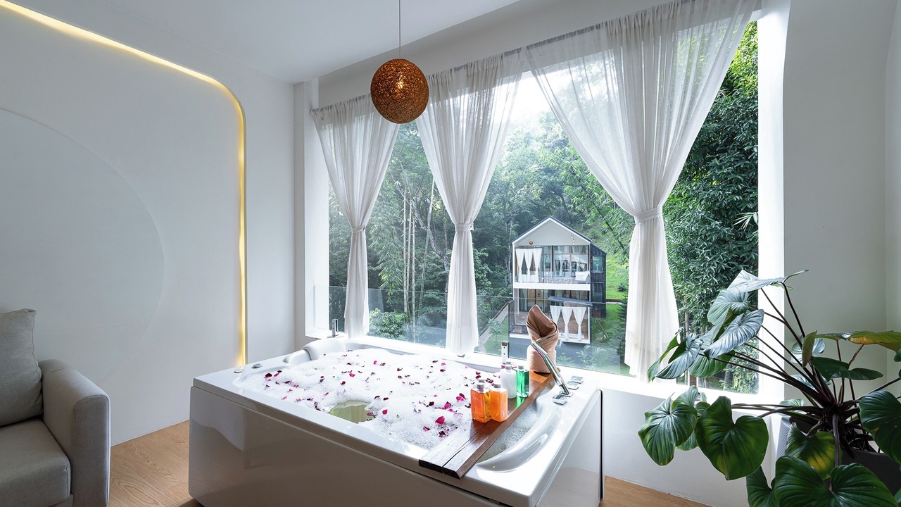 Photo of Bedroom in Mae On