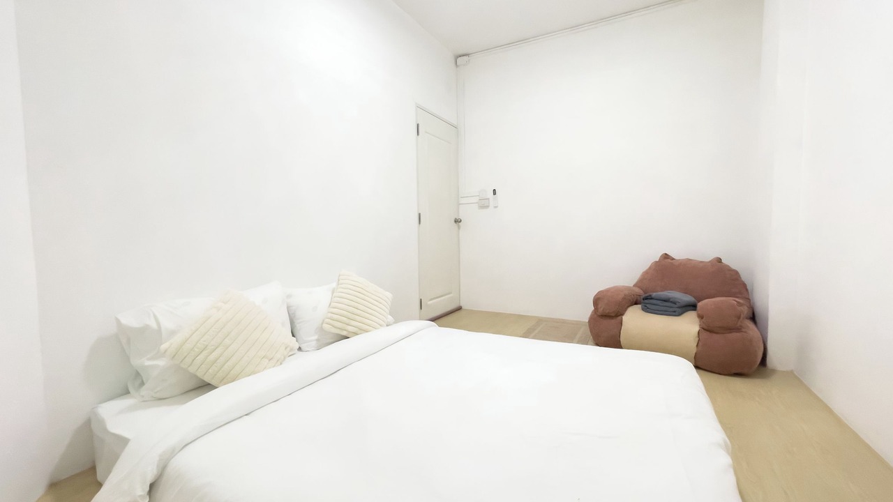 Photo of Bedroom in Don Muang