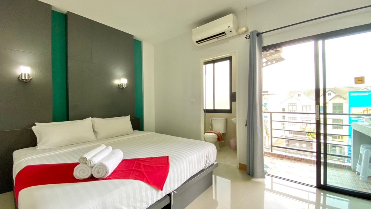 Photo of Bedroom in Chalong