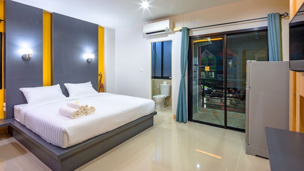 Photo of Bedroom in Chalong