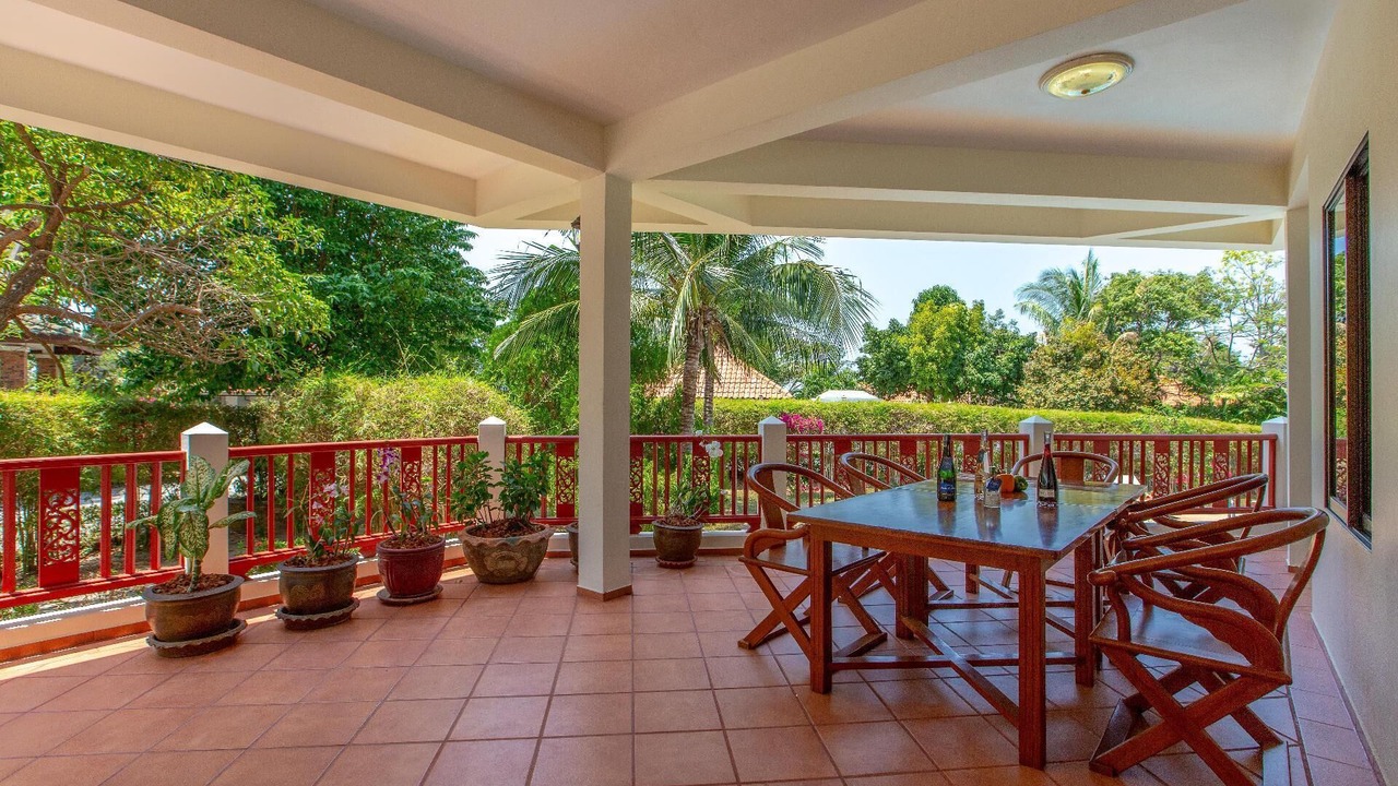 Photo of Patio Balcony in Plai Laem
