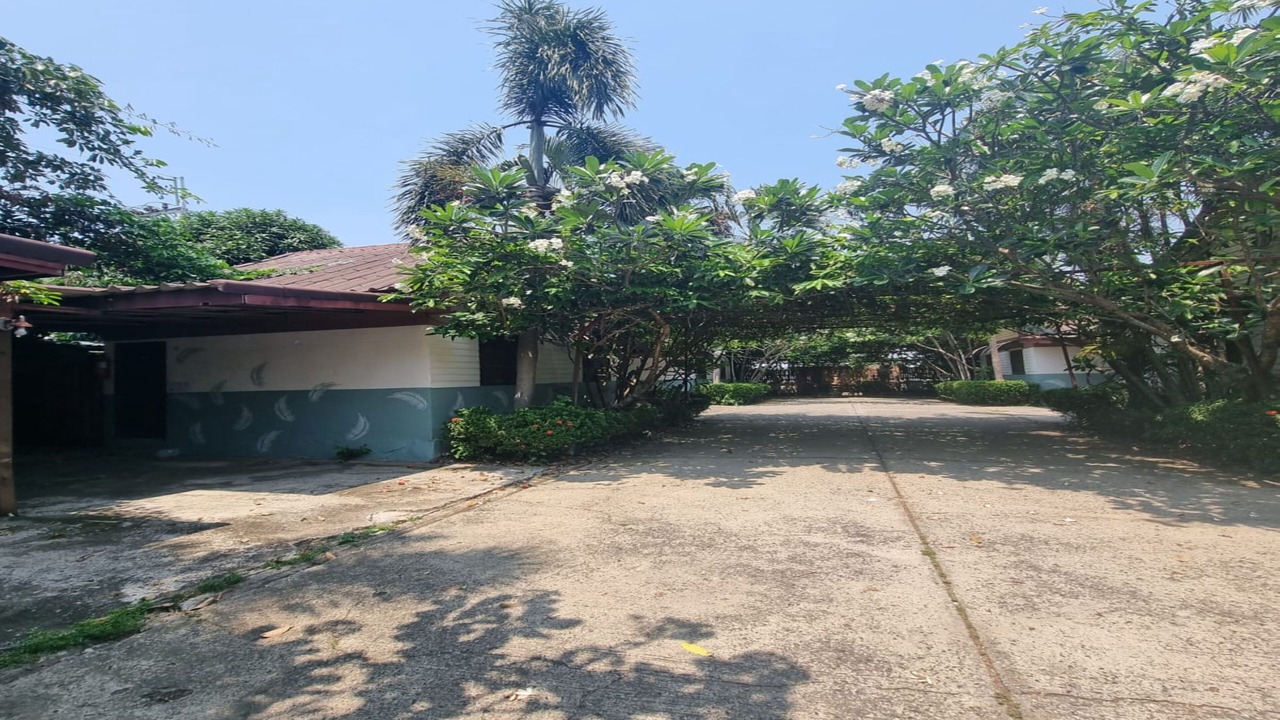 Photo of Outdoor in Minburi