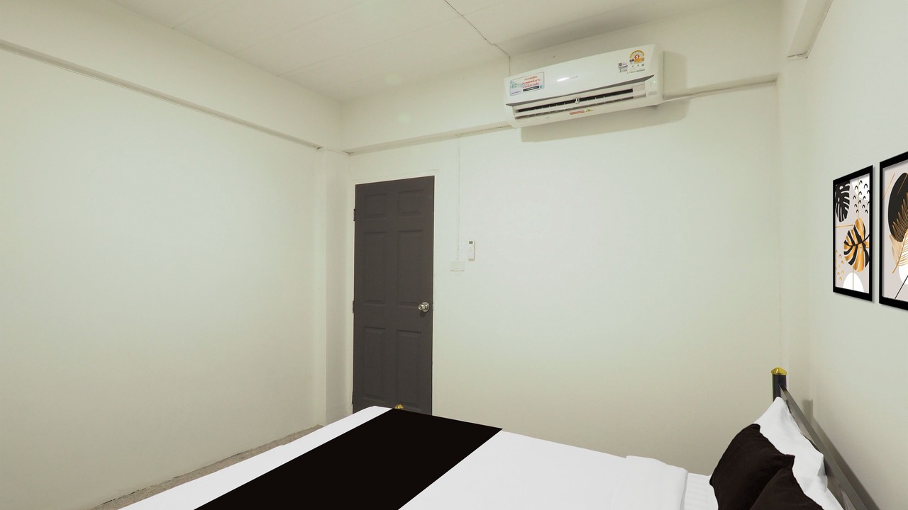 Photo of Bedroom in Ratchadaphisek
