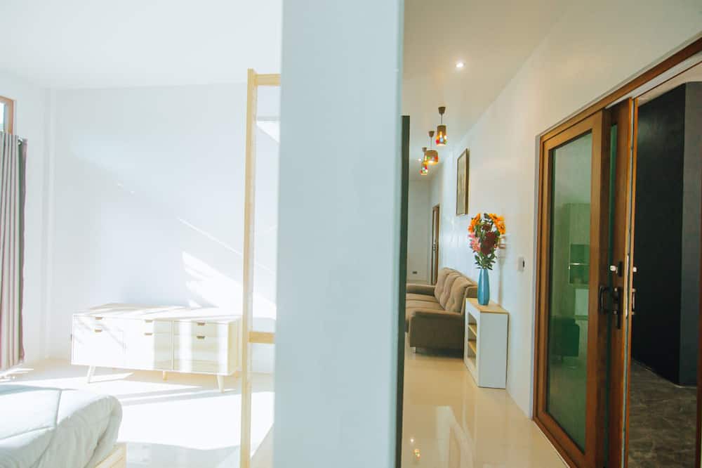 Photo of Livingroom in Pong