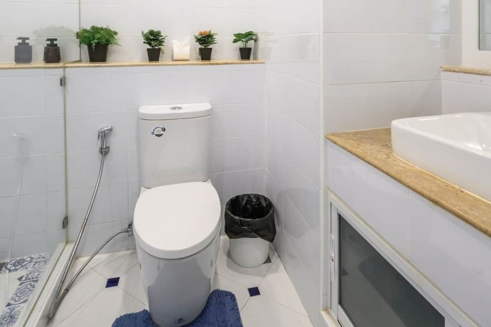 Photo of Bathroom in Na Kluea