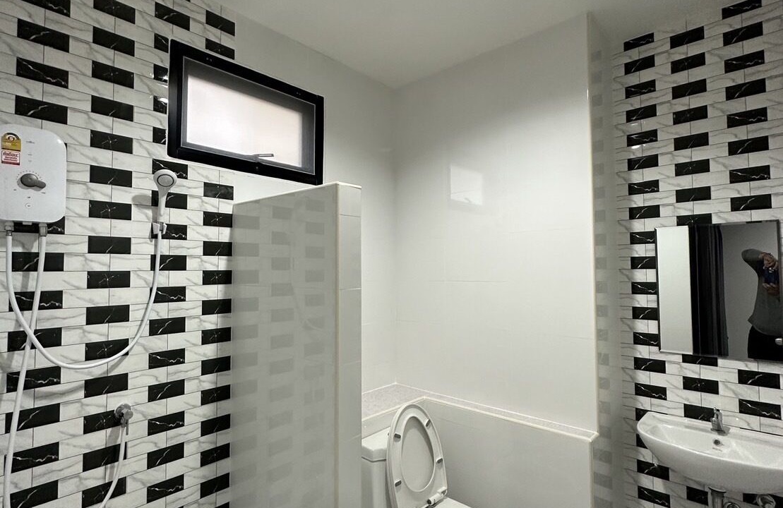 Photo of Bathroom in Samut Sakhon