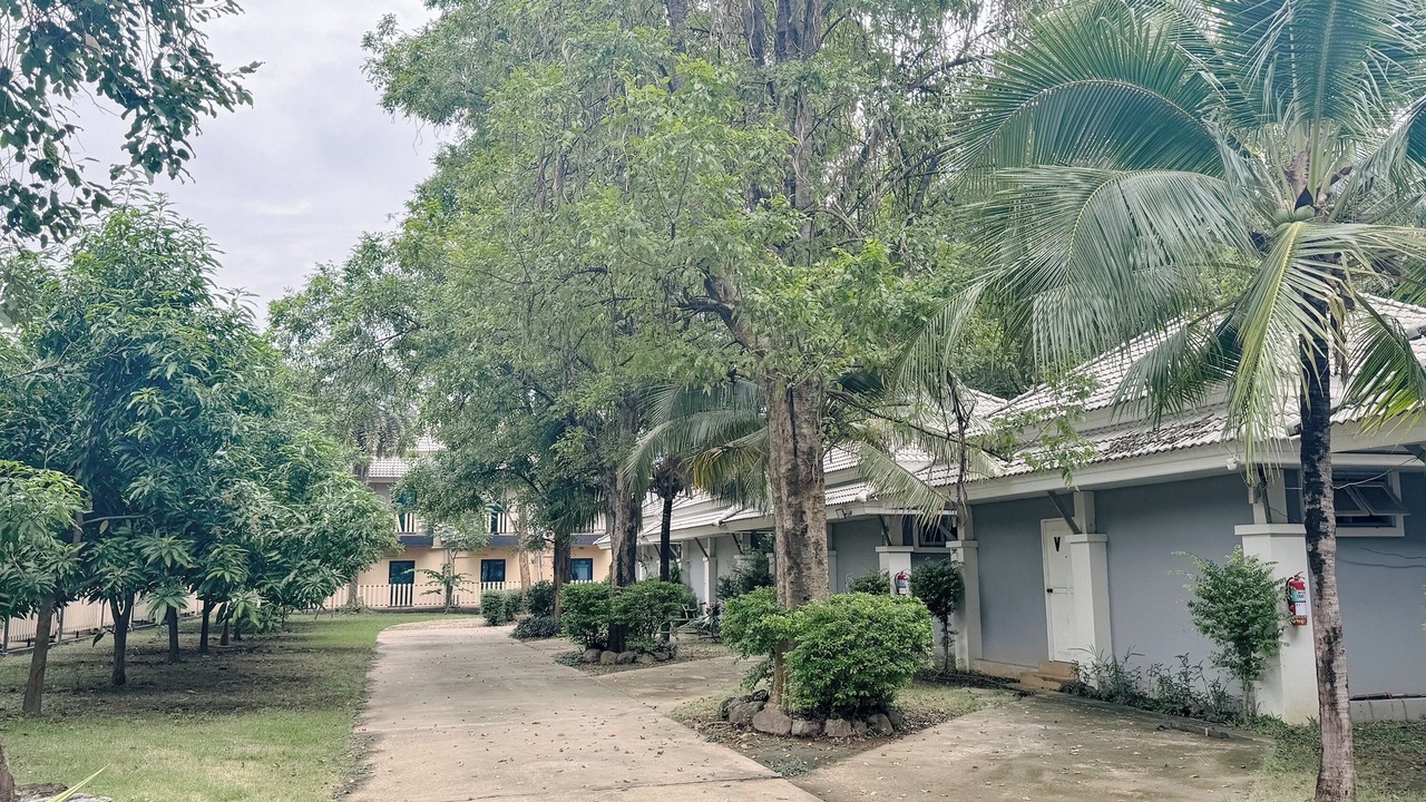 Photo of Outdoor in Chomphu