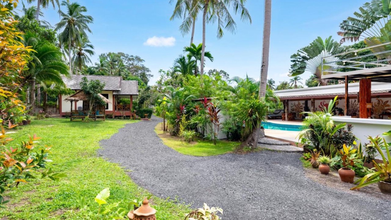Photo of Outdoor in Lipa Noi