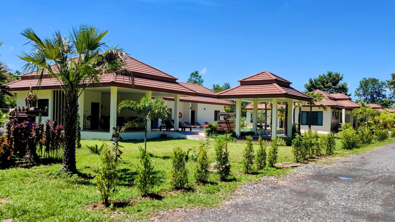 Photo of Outdoor in Phen