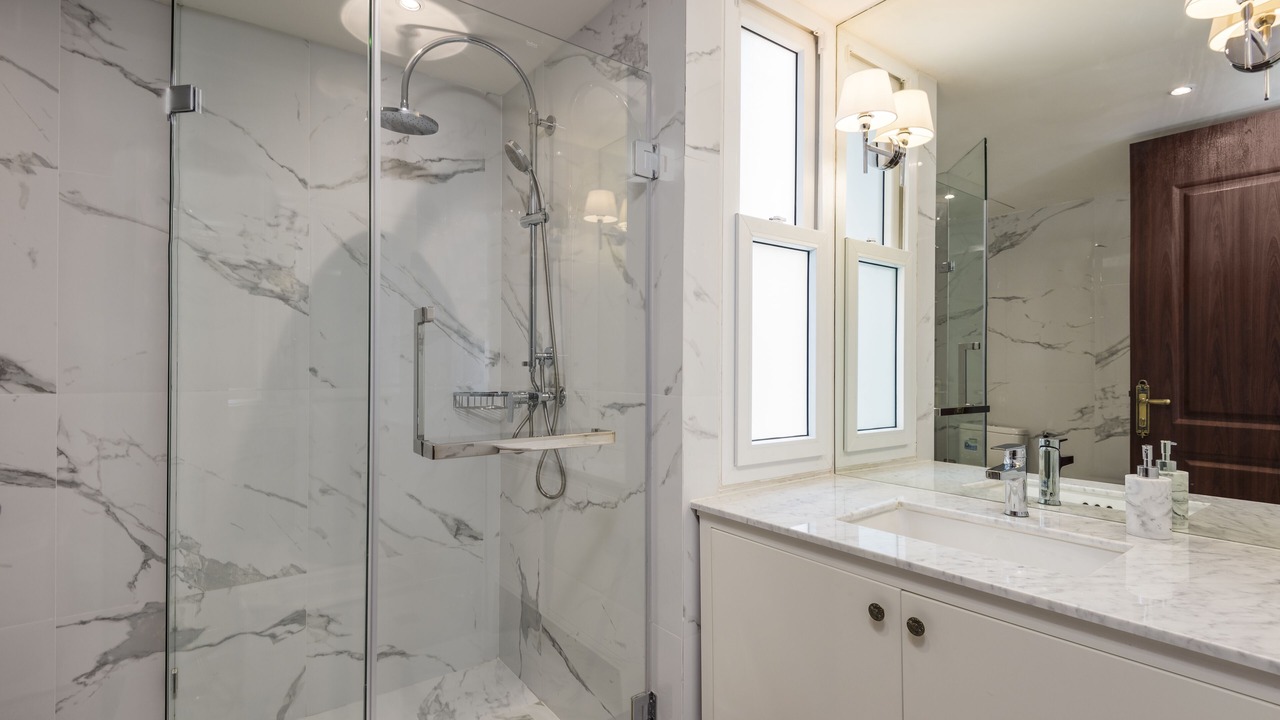 Photo of Bathroom in Khlong Tan Nuea