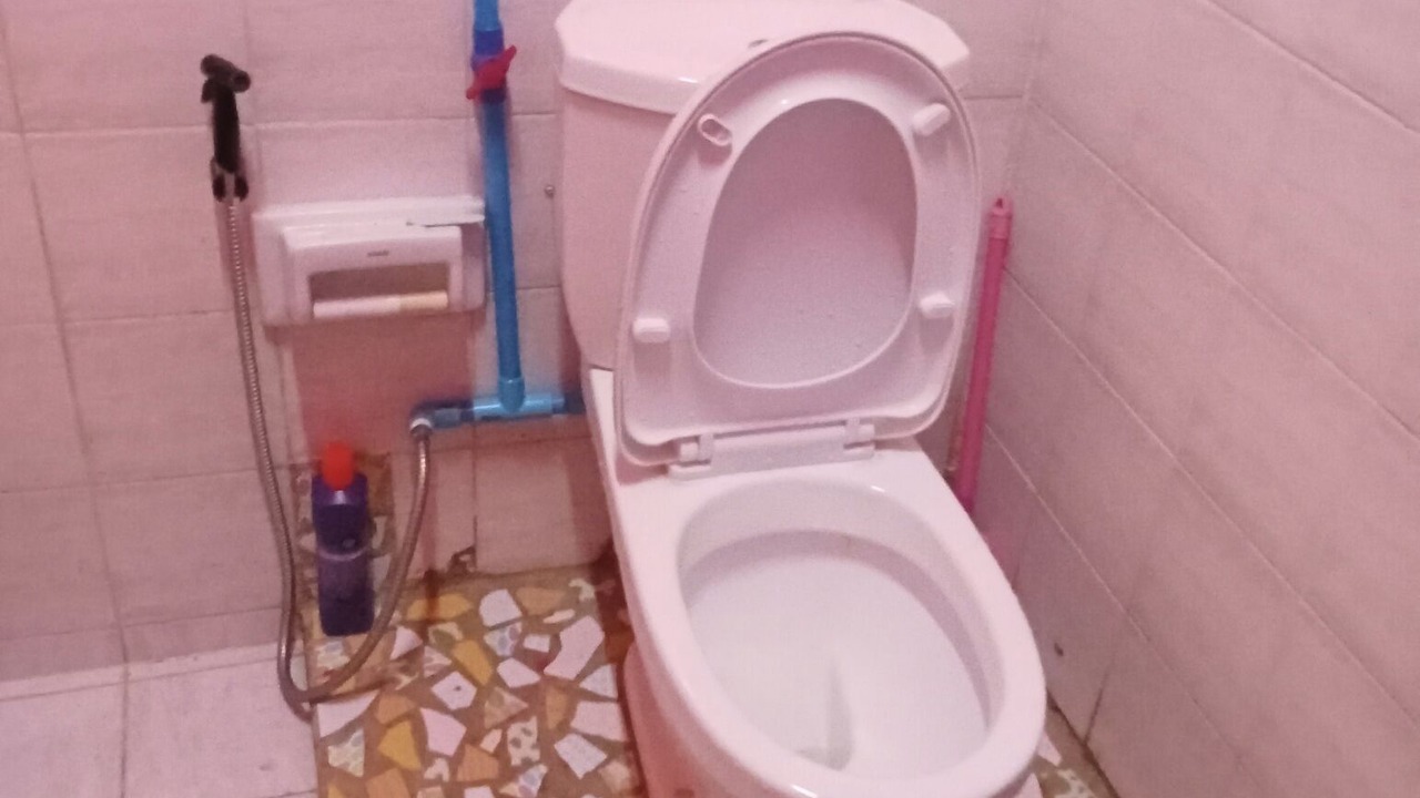 Photo of Bathroom in Mae Sot