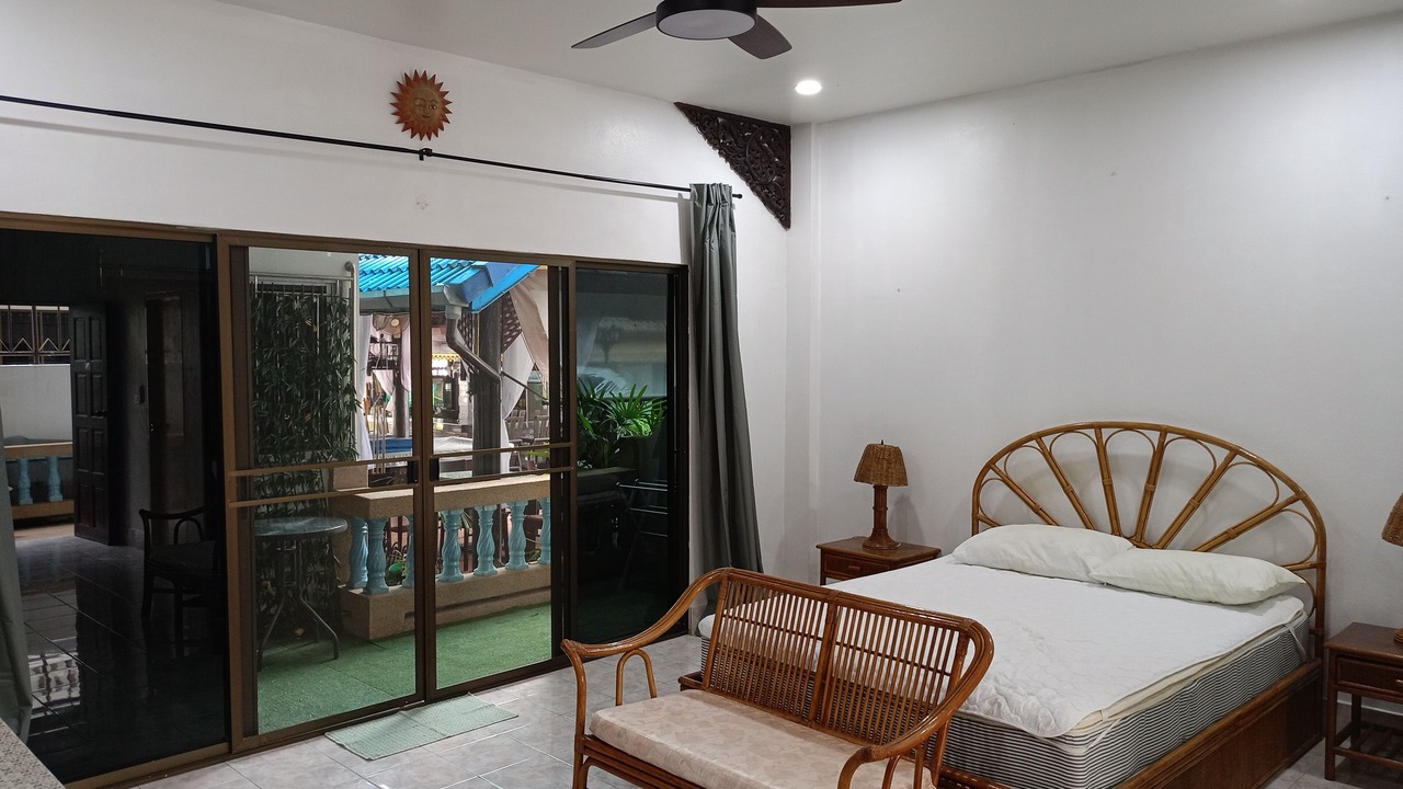 Photo of Bedroom in Nanai Road