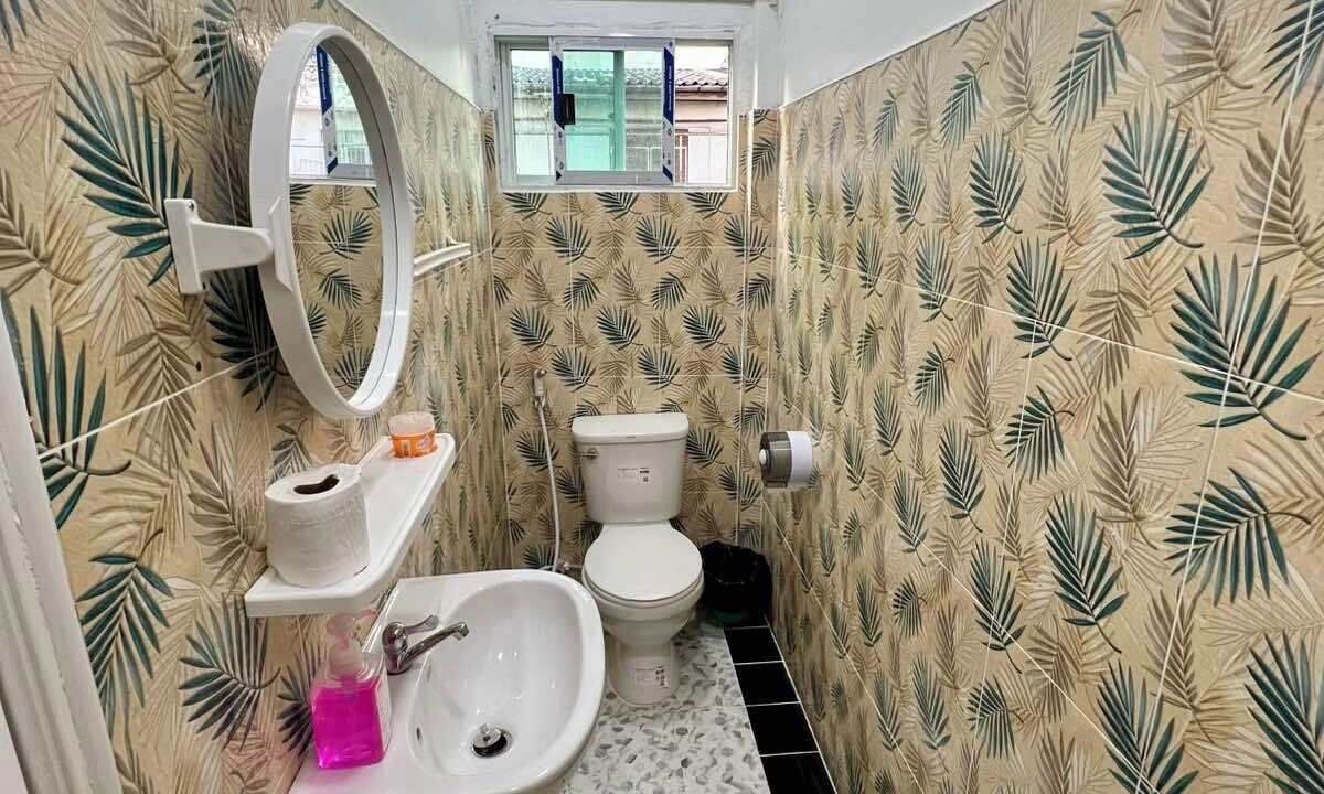 Photo of Bathroom in Phra Khanong Nuea