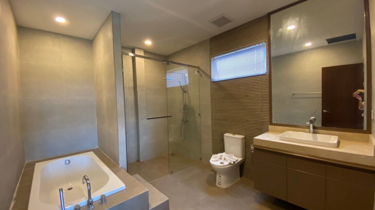 Photo of Bathroom in Khao Tao