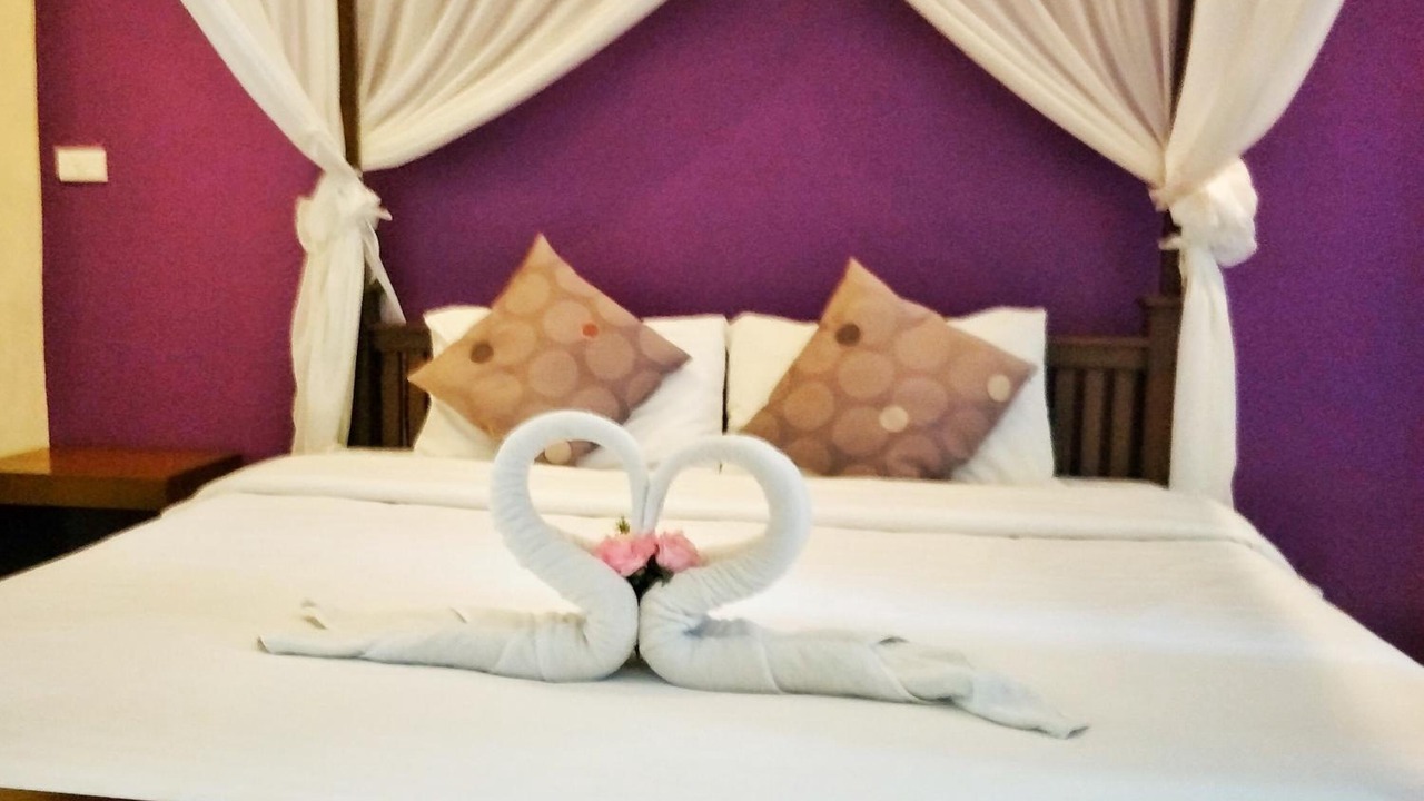 Photo of Bedroom in Thani