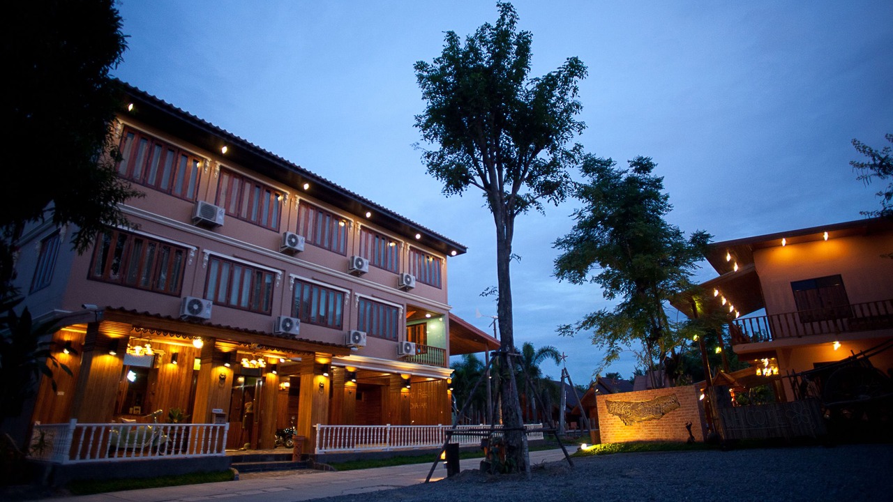 Photo of Buildings in Cha-am