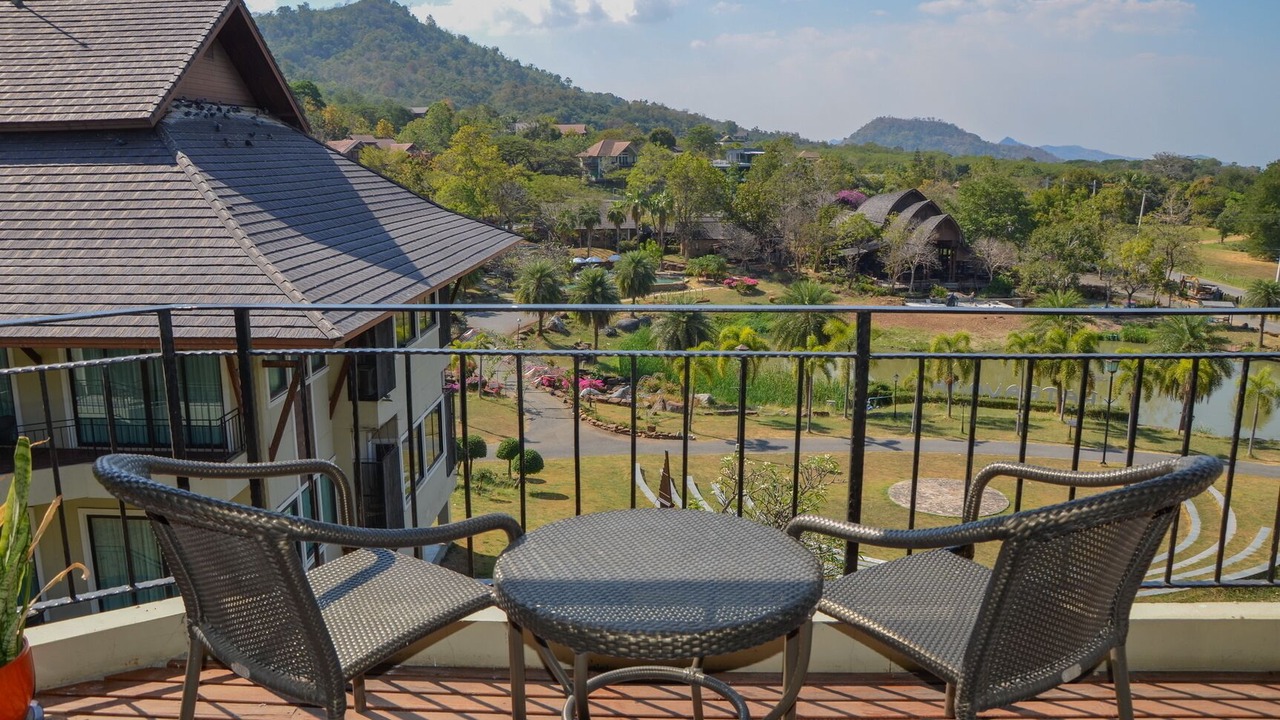 Photo of Outdoor in Phaya Yen