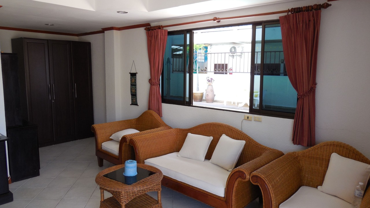 Photo of Outdoor in Nanai Road