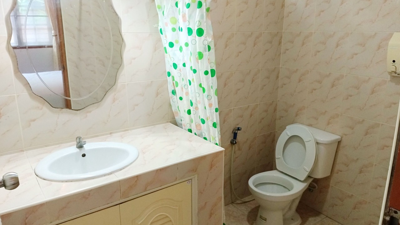 Photo of Bathroom in Phongprasan