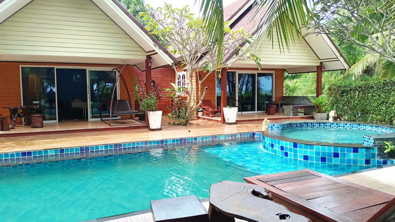 Photo of Outdoor in Phongprasan