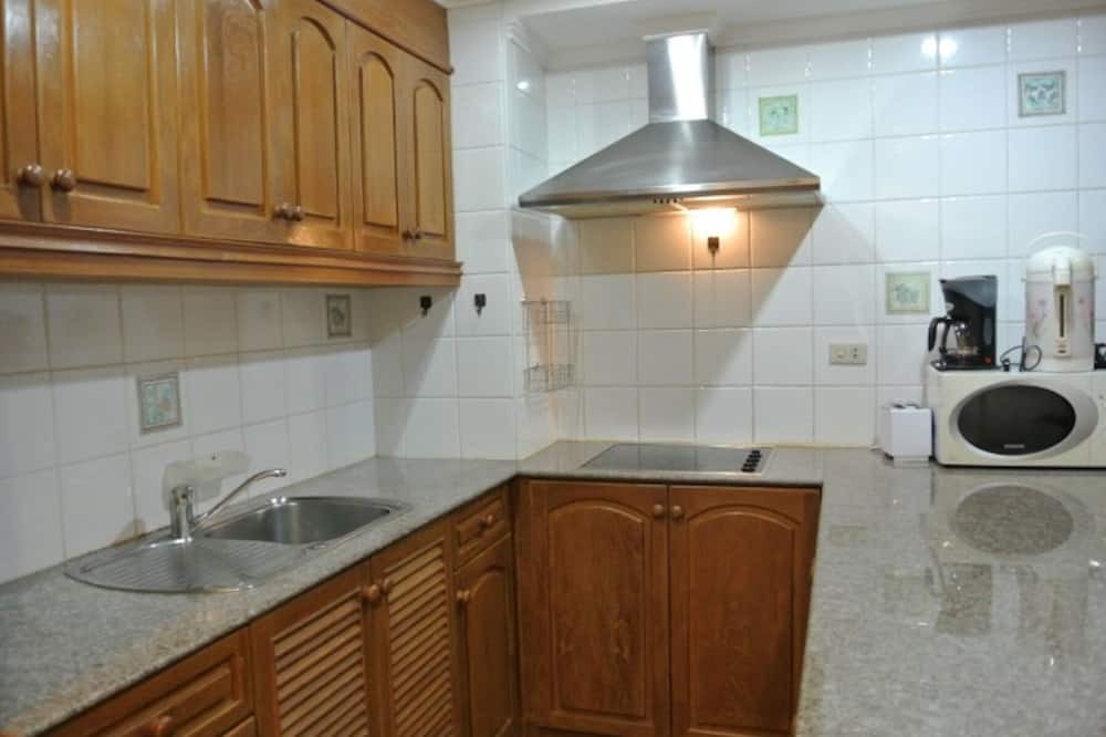 Photo of Kitchen in Jomtien