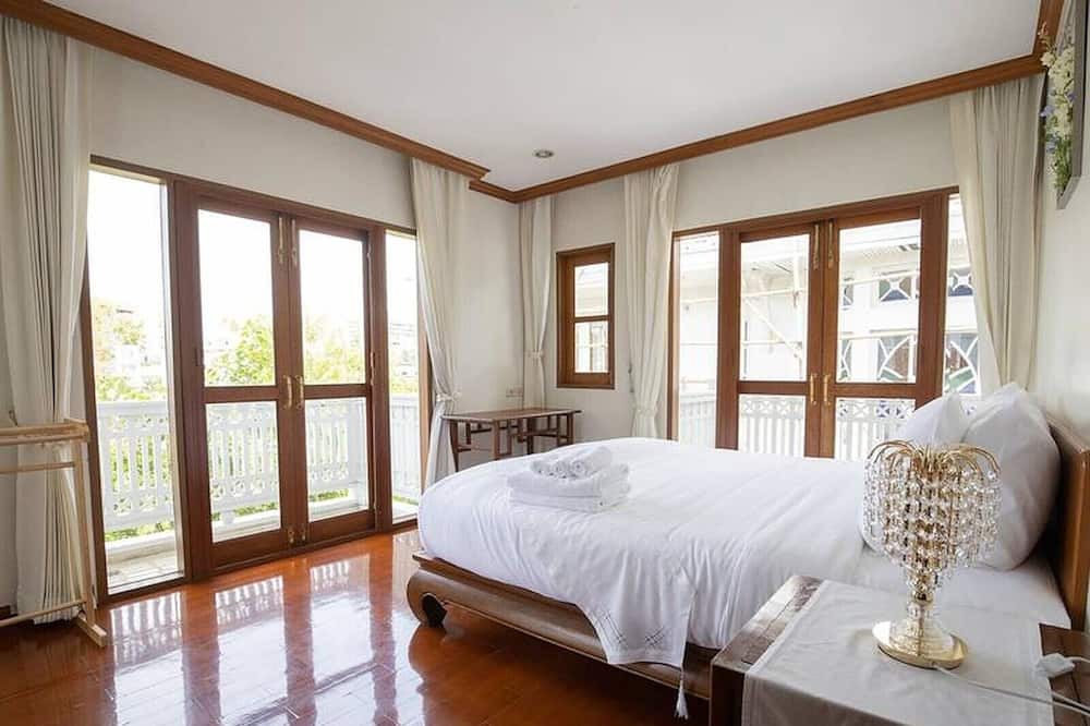 Photo of Bedroom in Dusit