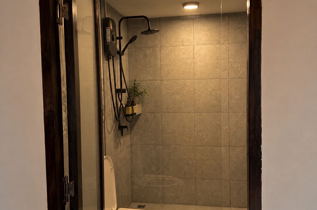 Photo of Bathroom in Embassy District