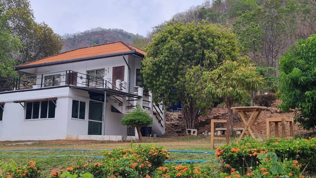Photo of Patio Balcony in Phetchaburi