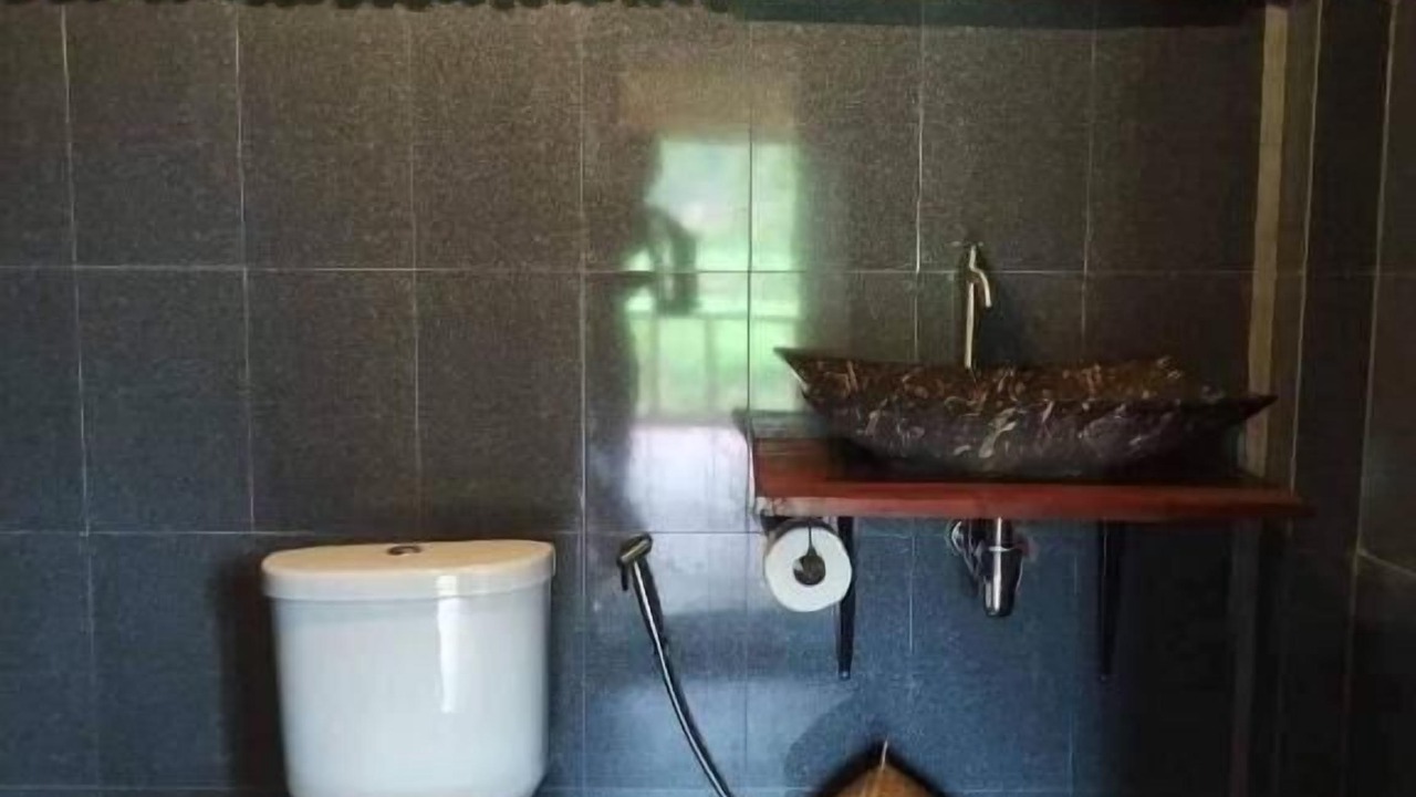 Photo of Bathroom in Thakhek